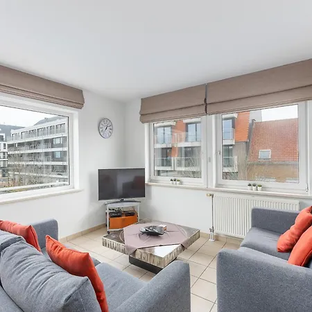Attractive On The 2nd Floor Apartment